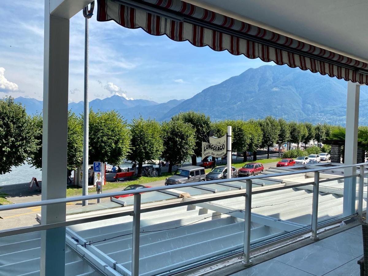 Lungolago Rosso Locarno Esterno foto