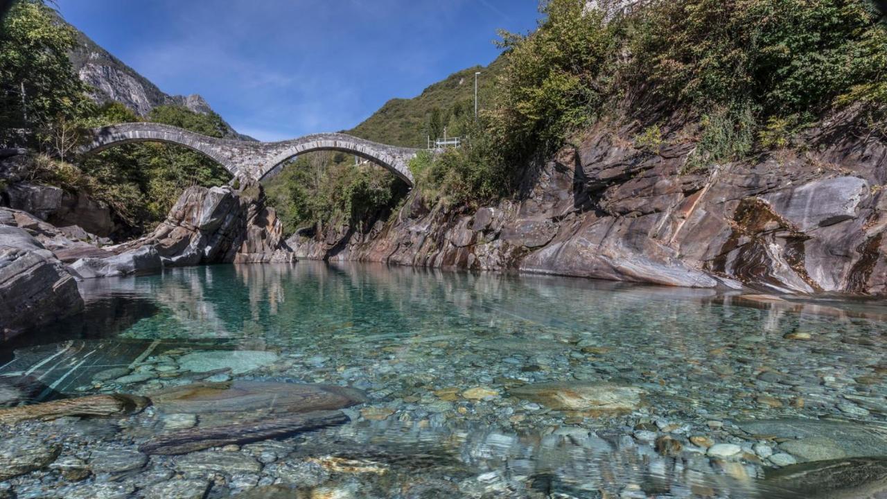 Appartamento Lungolago Rosso Locarno Esterno foto