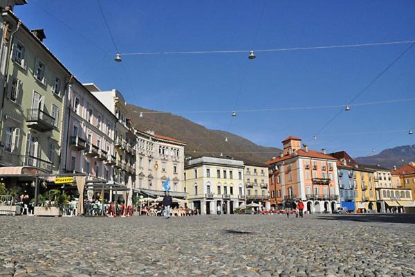 Appartamento Lungolago Rosso Locarno Esterno foto